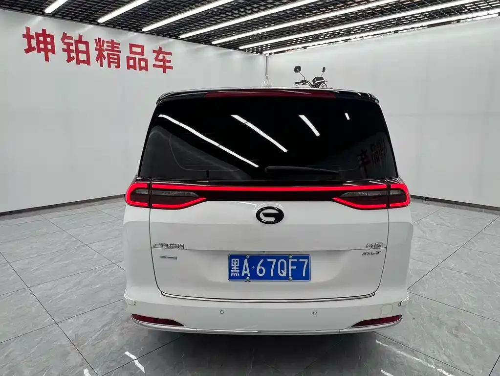GAC Motor Trumpchi M6 — фото 10