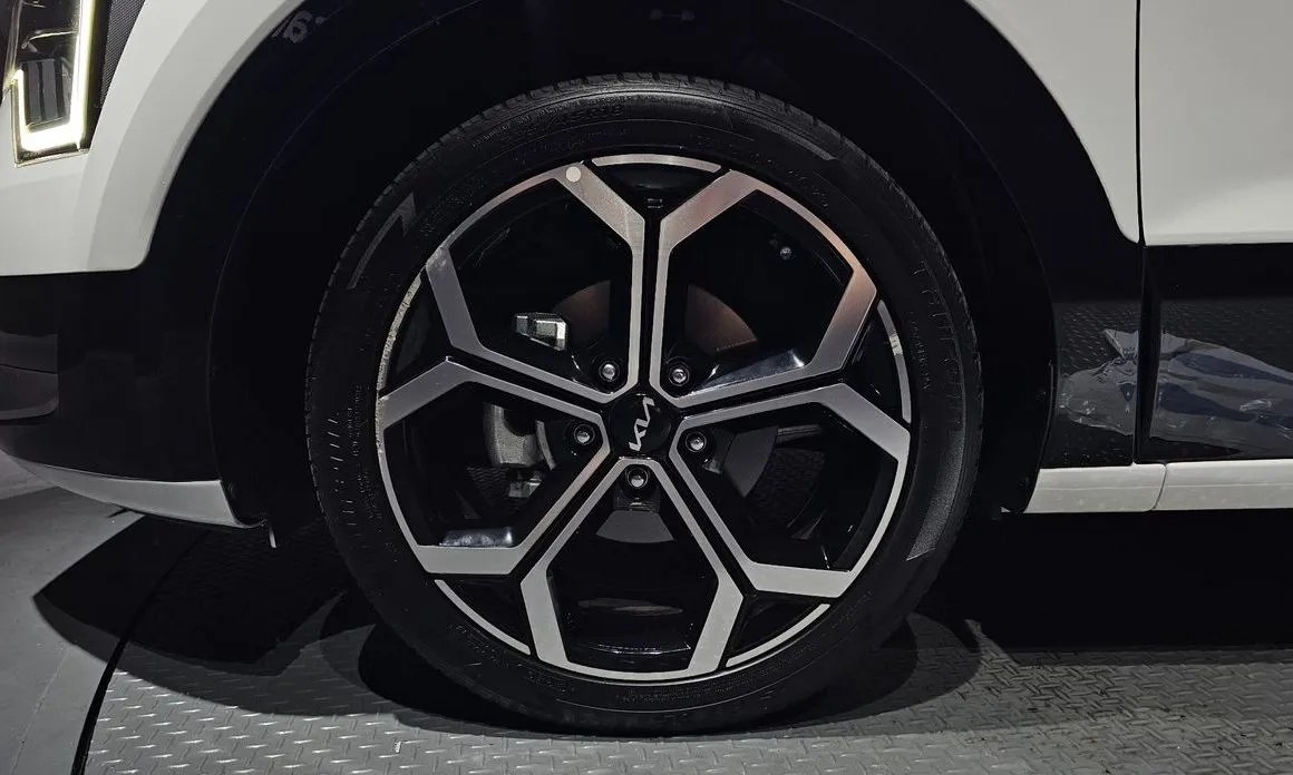 Kia Niro — фото 3