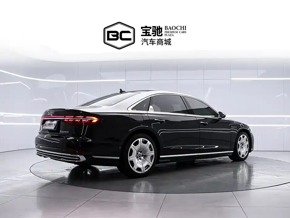 Audi A8 — фото 10