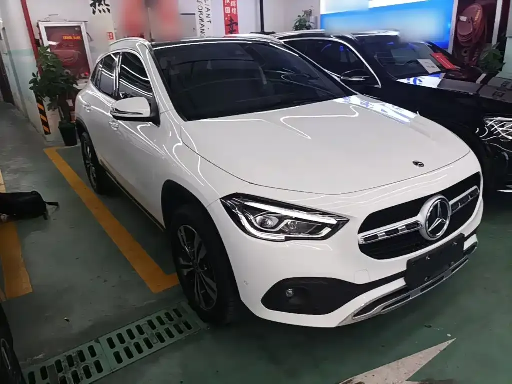 Mercedes-Benz GLA — фото 9