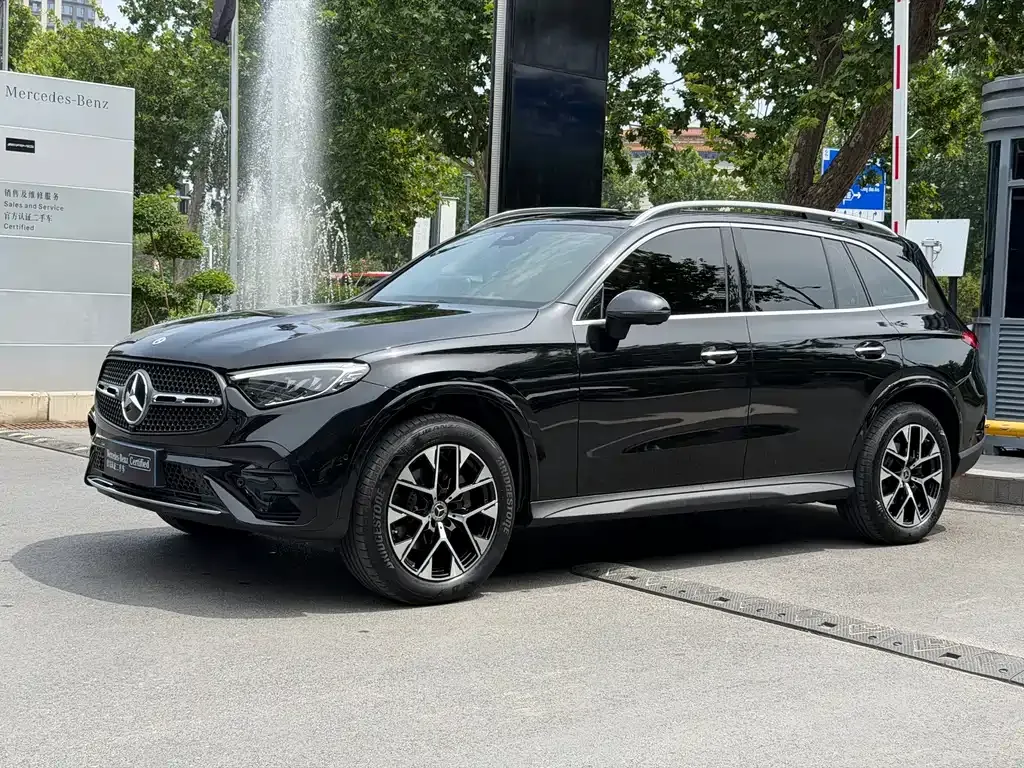 Mercedes-Benz GLC — фото 1