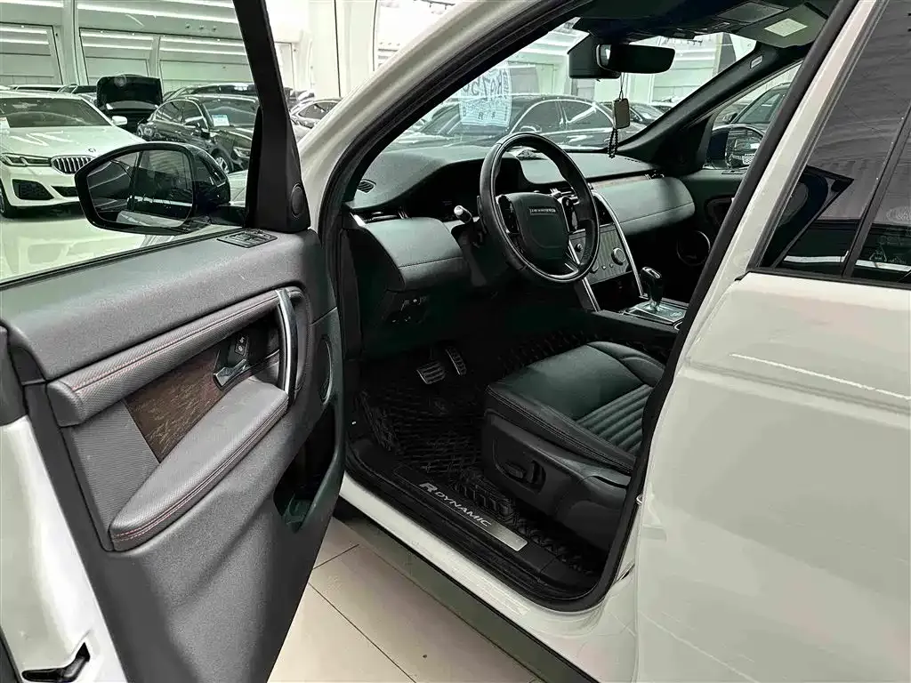Land Rover Discovery Sport — фото 7