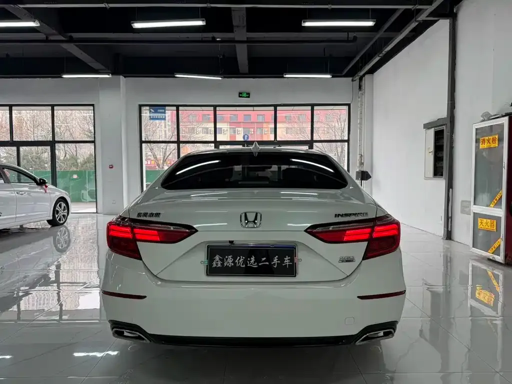 Honda Inspire — фото 4