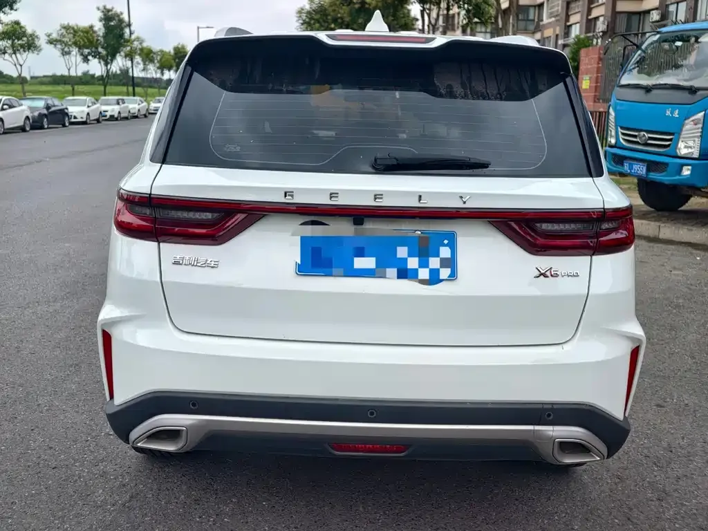 Geely Vision X6 — фото 2
