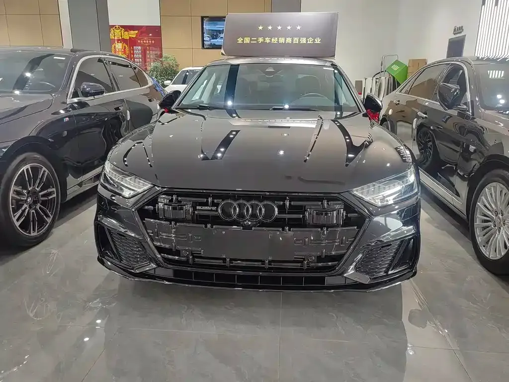 Audi A7L 2024 из CN, фото 7