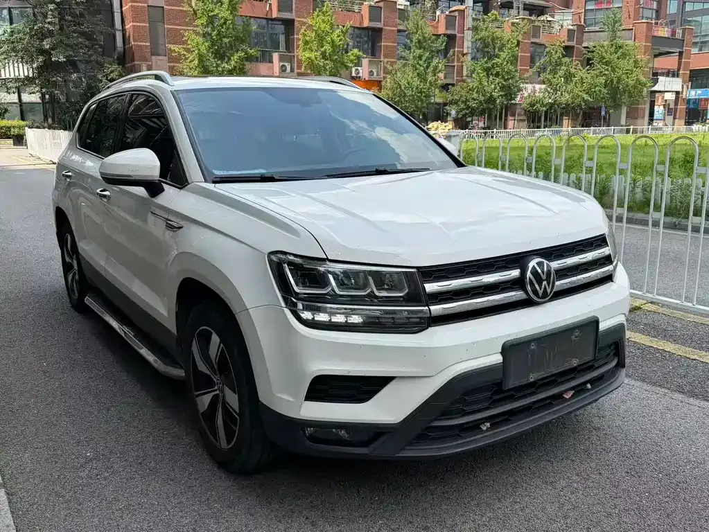 Volkswagen Tharu — фото 8