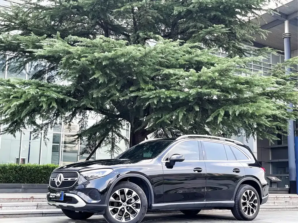 Mercedes-Benz GLC — фото 1
