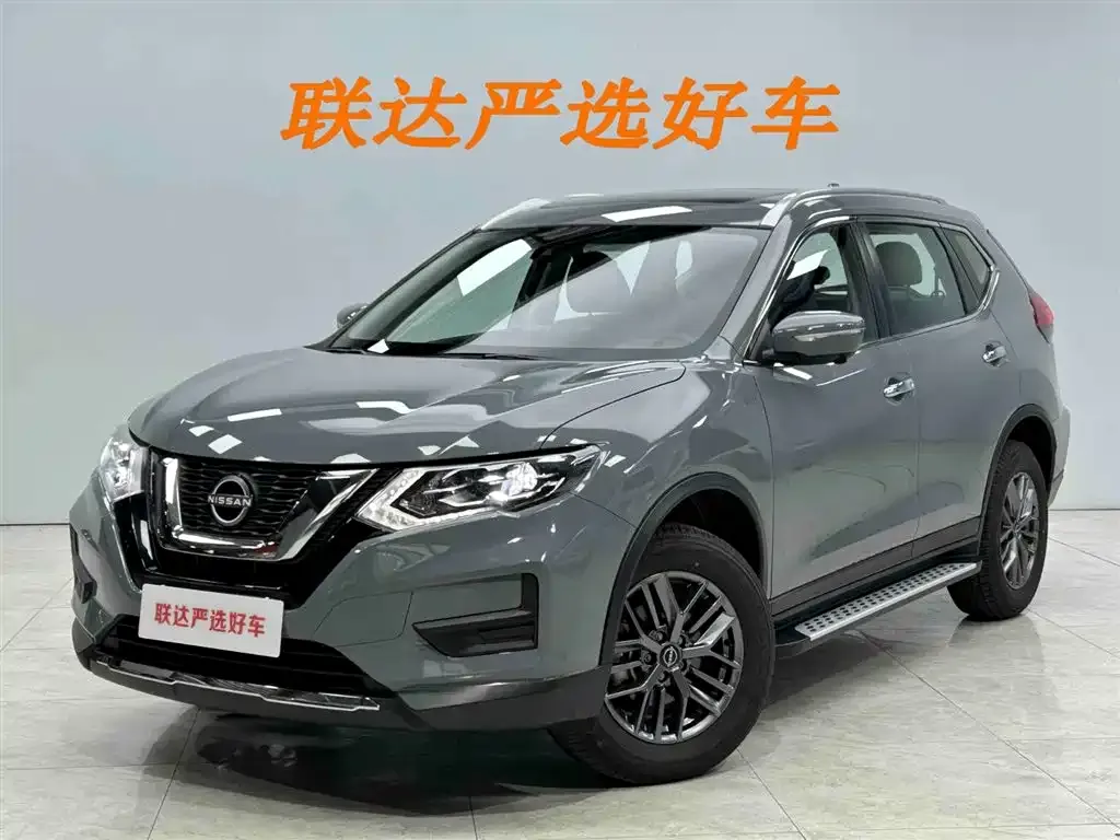 Nissan X-Trail — фото 1