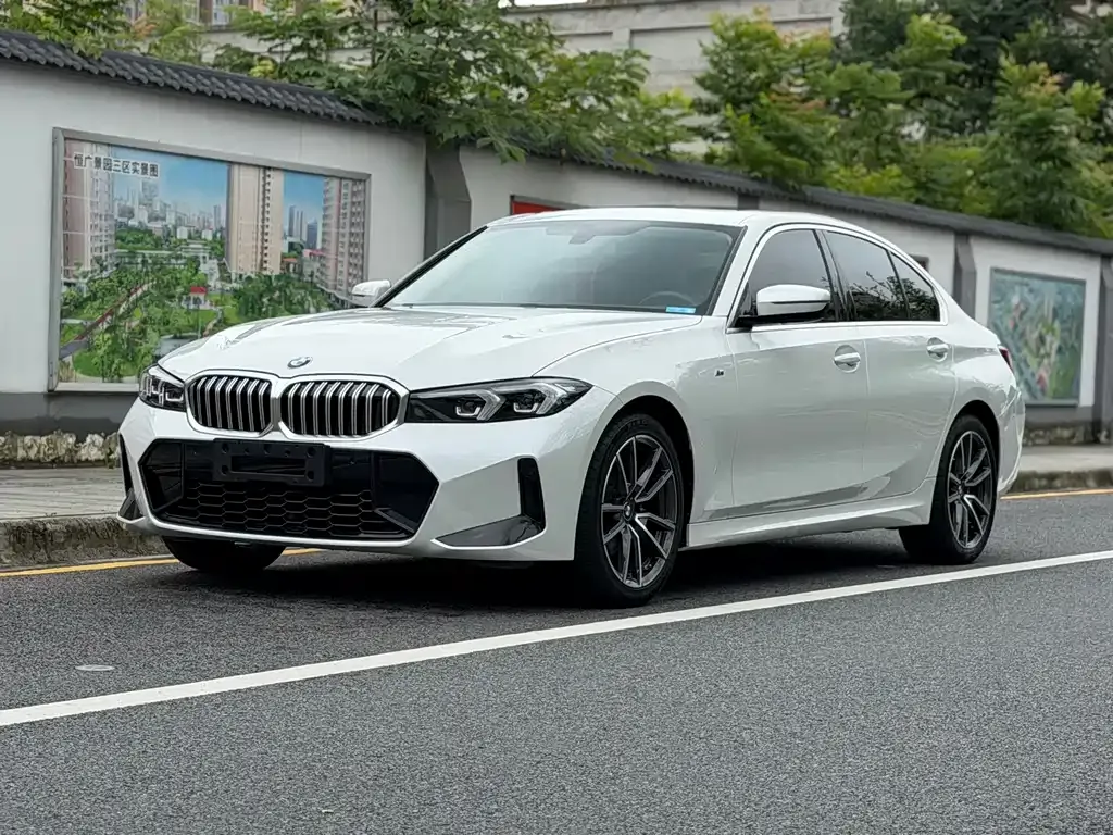 BMW 3 Series — фото 1