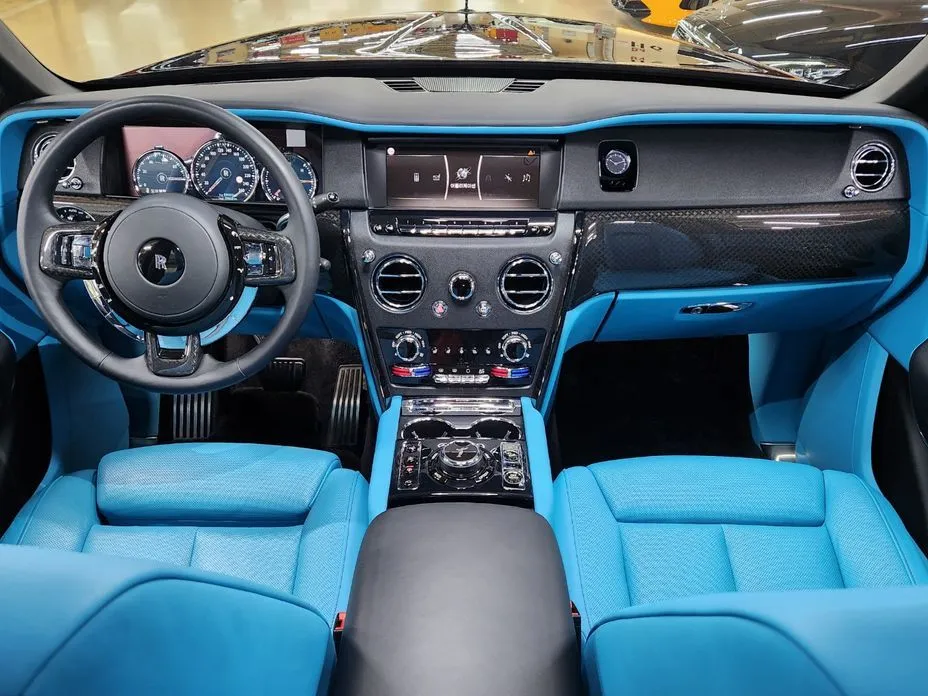 Rolls-Royce Cullinan 2023 из KR, фото 6