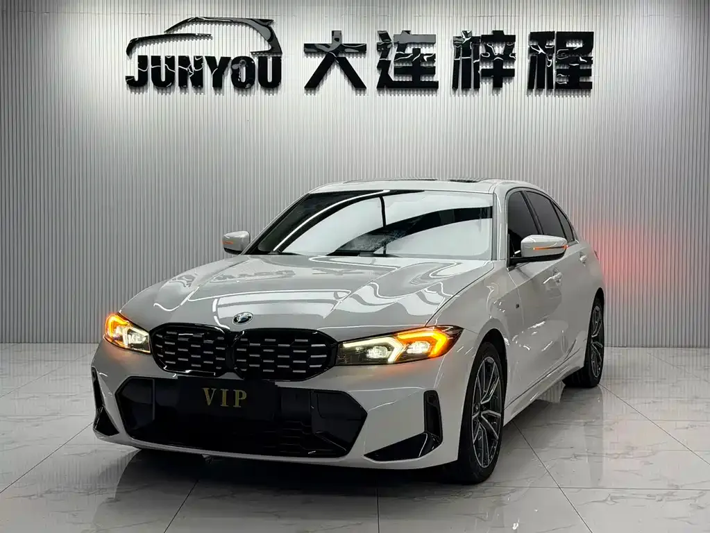 BMW 3 Series — фото 1
