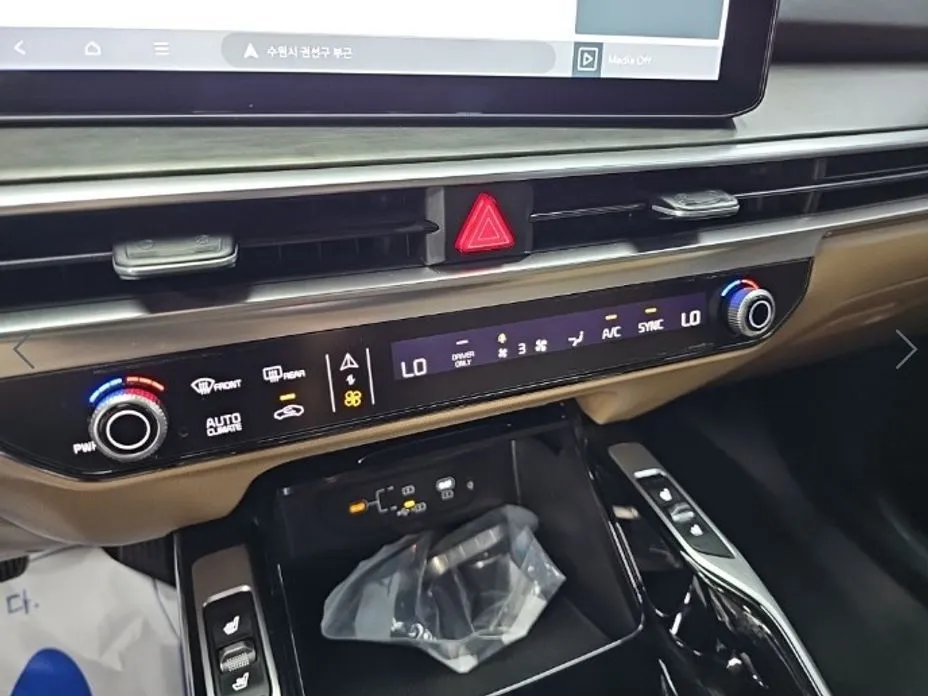 Kia Sorento — фото 5