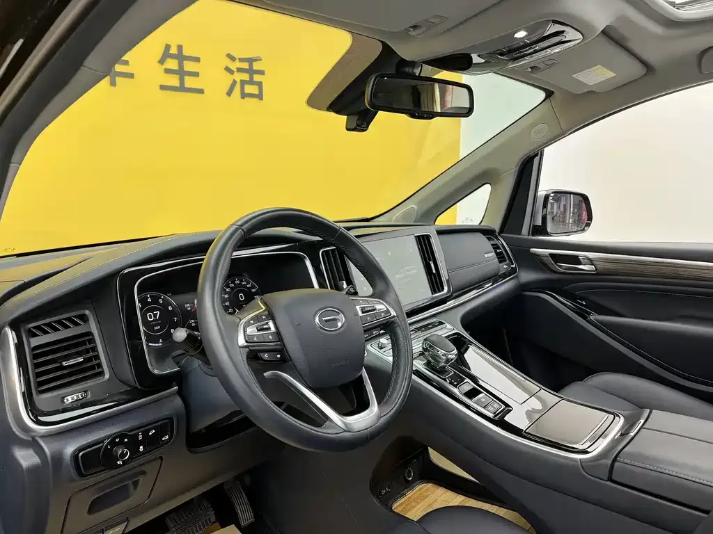 GAC Motor Trumpchi M8 — фото 5