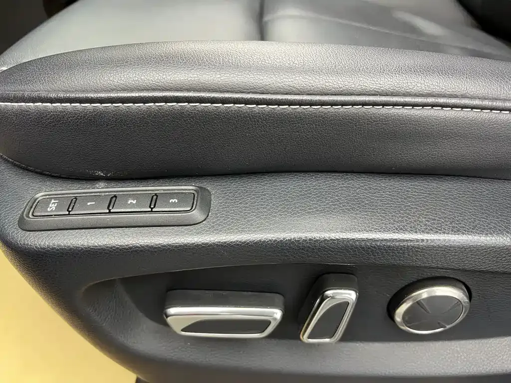 GAC Motor Trumpchi M8 — фото 9