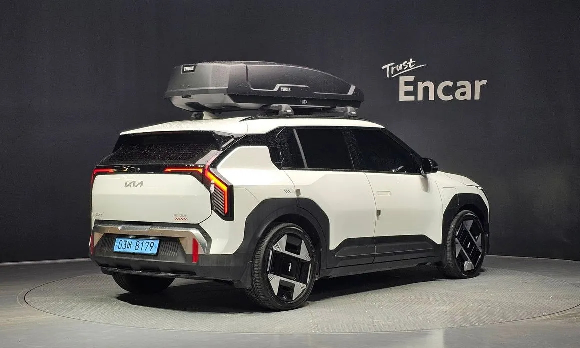 Kia EV3 — фото 8