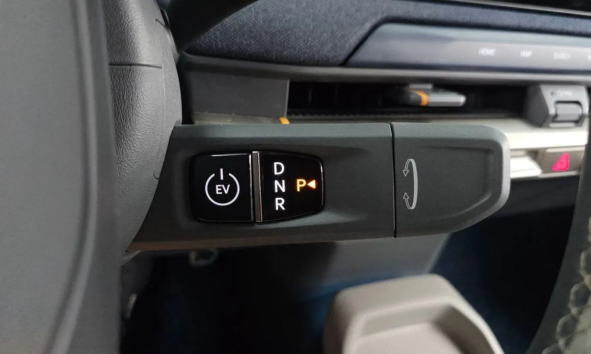 Kia EV3 — фото 2