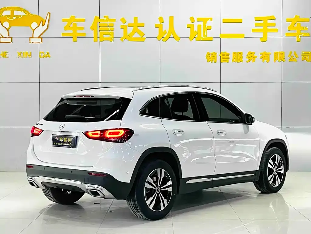 Mercedes-Benz GLA — фото 3