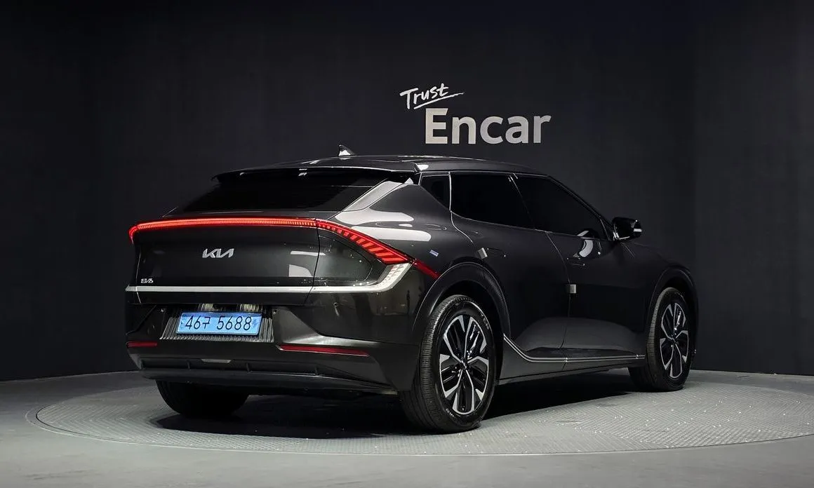 Kia EV6 — фото 5