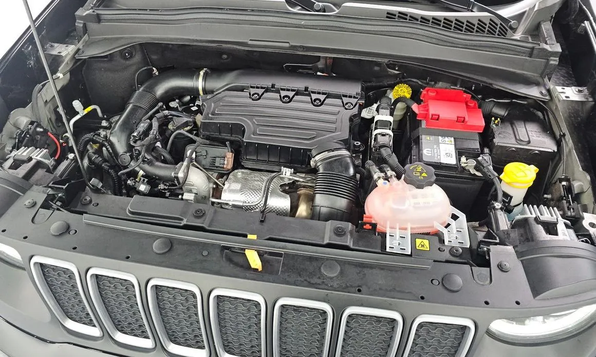 Jeep Renegade 2023 из KR, фото 10