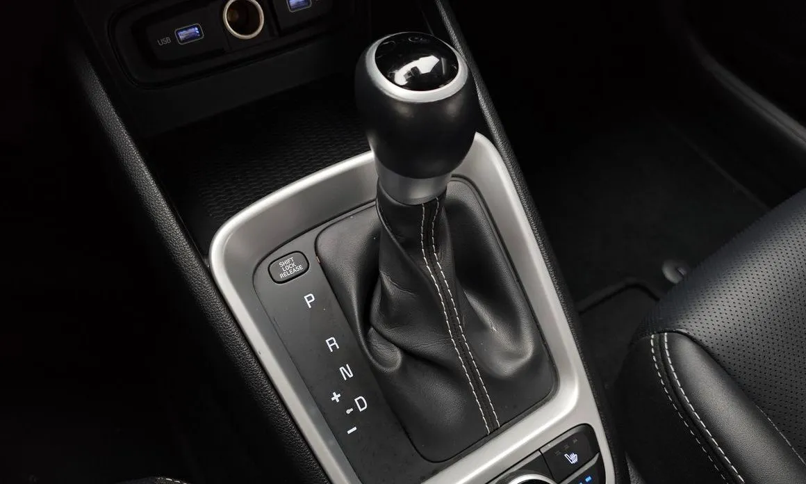 Hyundai Venue 2022 из KR, фото 7