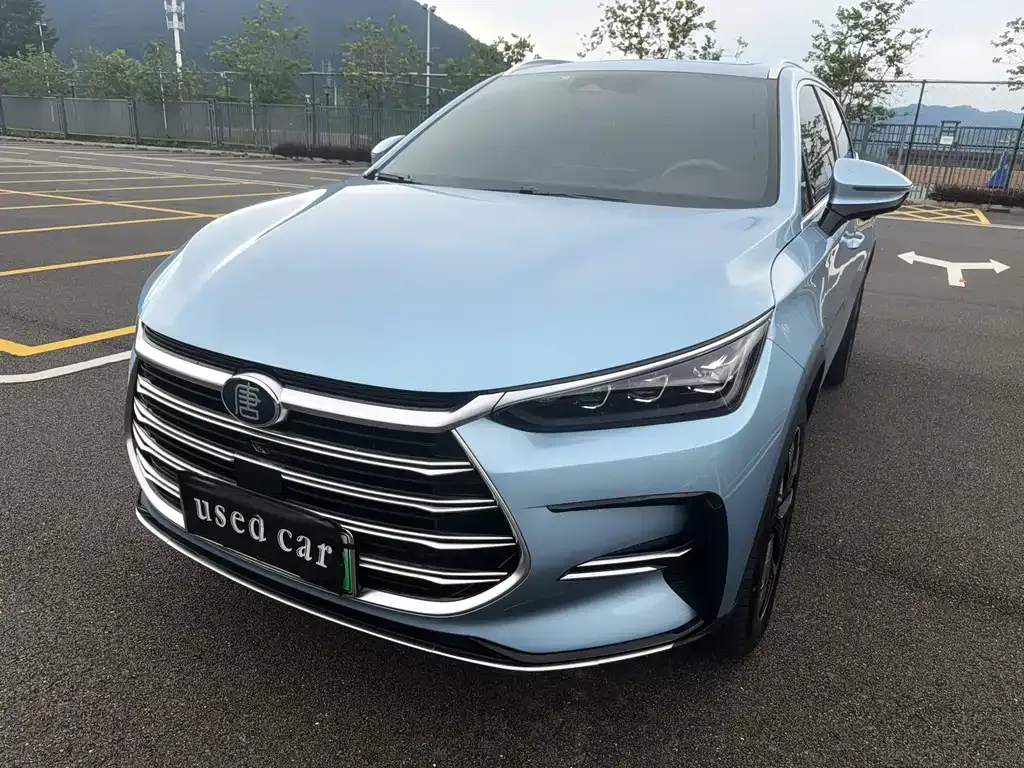 BYD Tang New Energy — фото 1