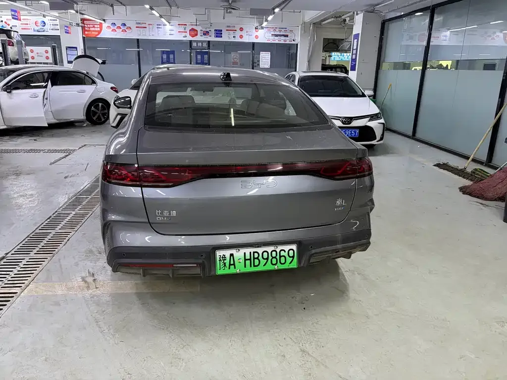 BYD Qin L — фото 4