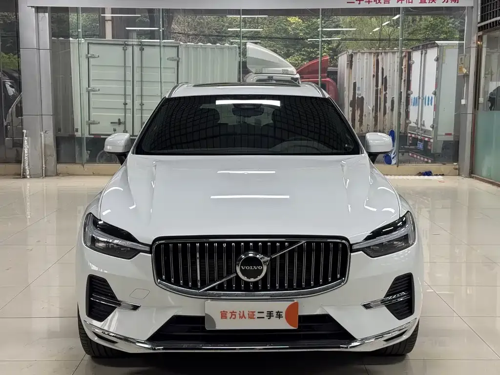 Volvo XC60 2024 из CN, фото 9
