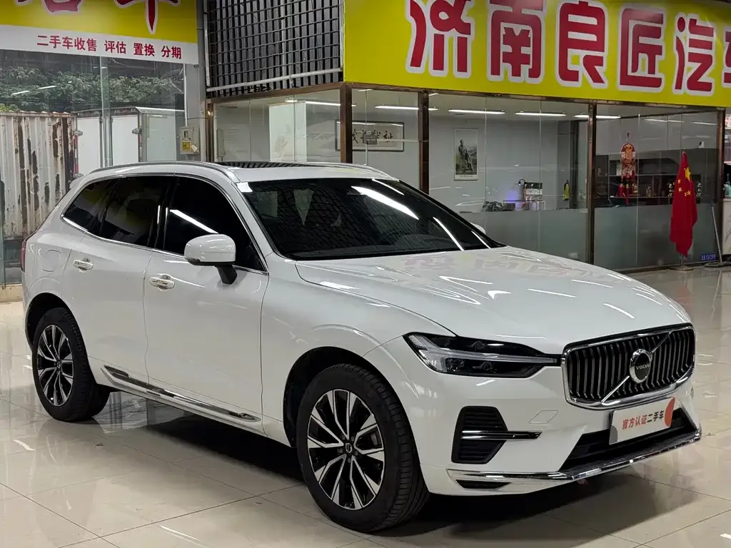 Volvo XC60 2024 из CN, фото 7