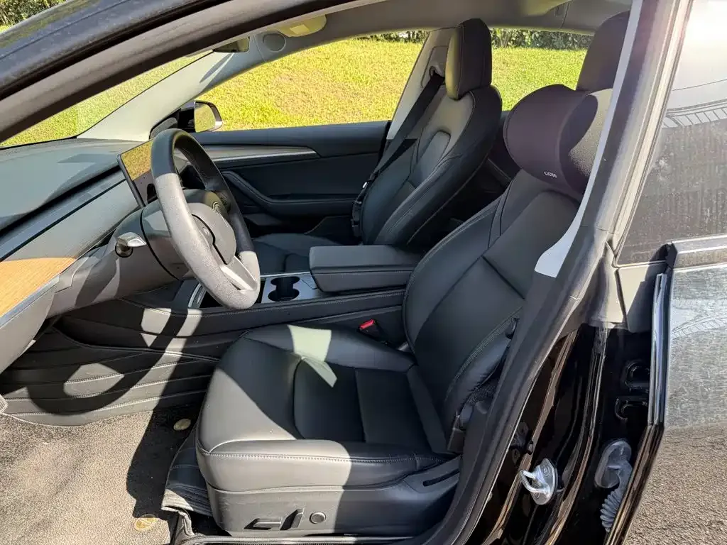 Tesla Model 3 — фото 6