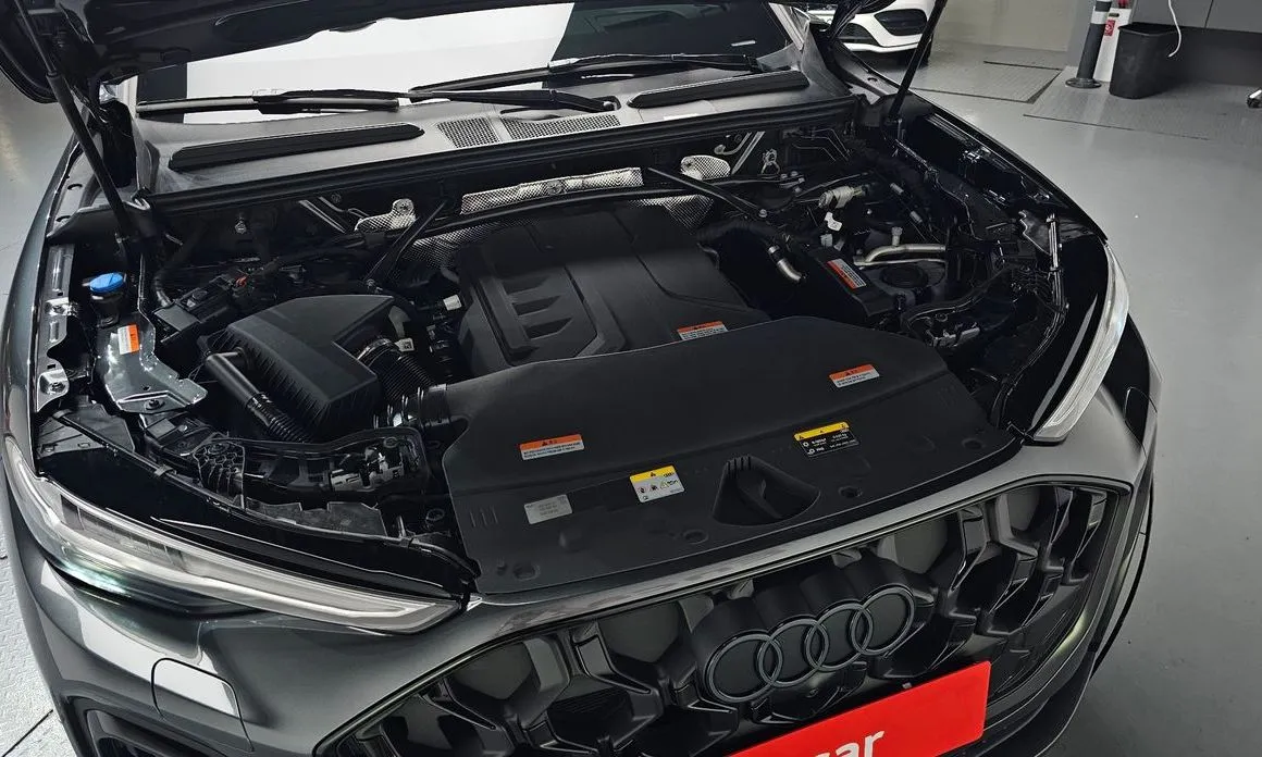 Audi Q5 2025 из KR, фото 9