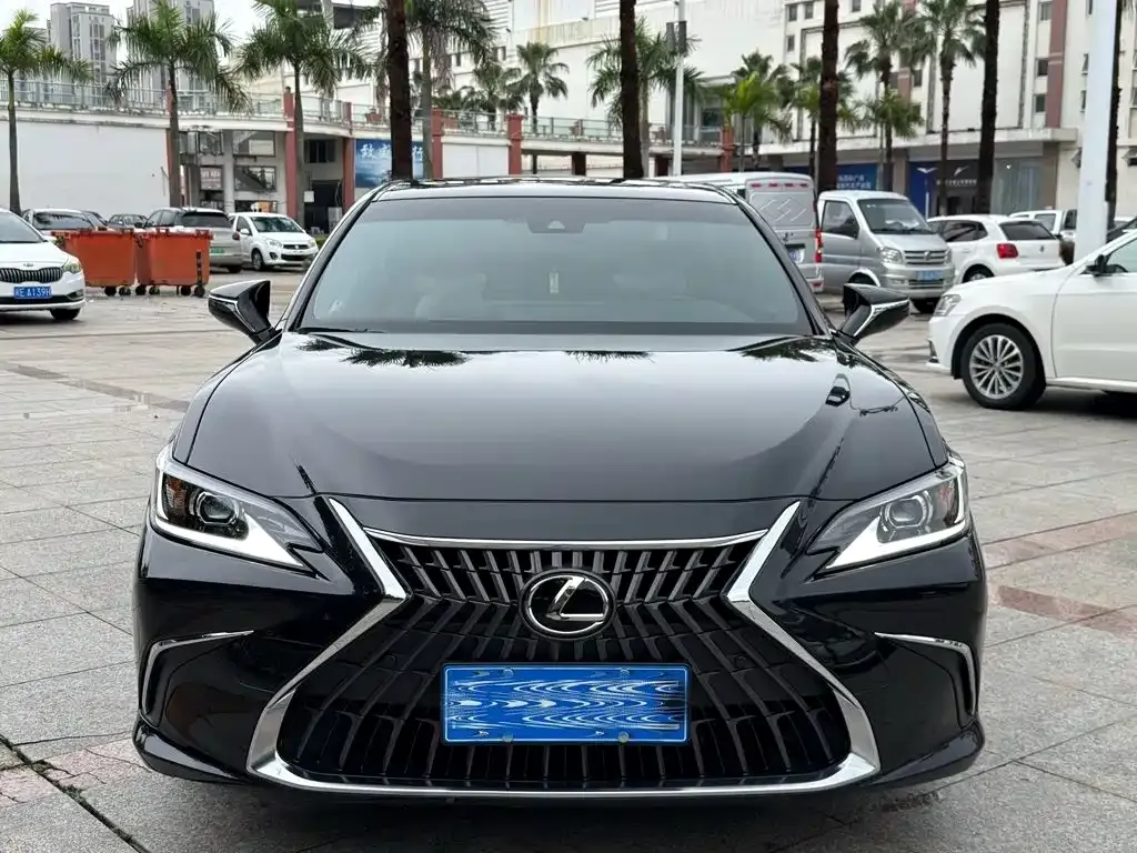 Lexus ES — фото 2