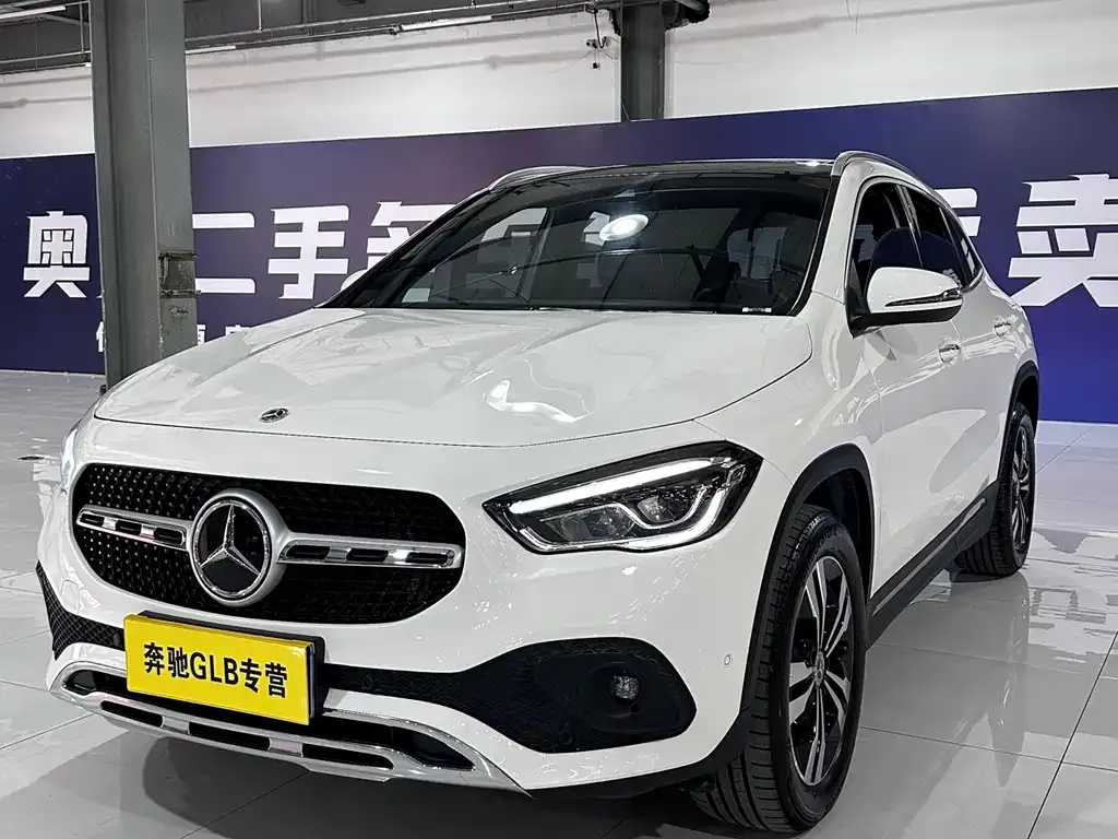 Mercedes-Benz GLA — фото 8