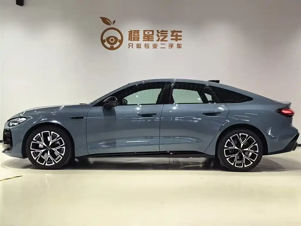 Audi A5L Sportback — фото 3