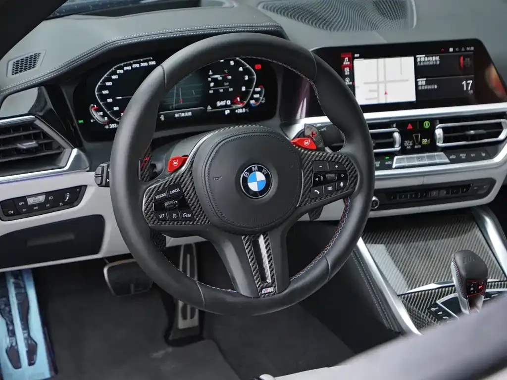 BMW M4 — фото 10