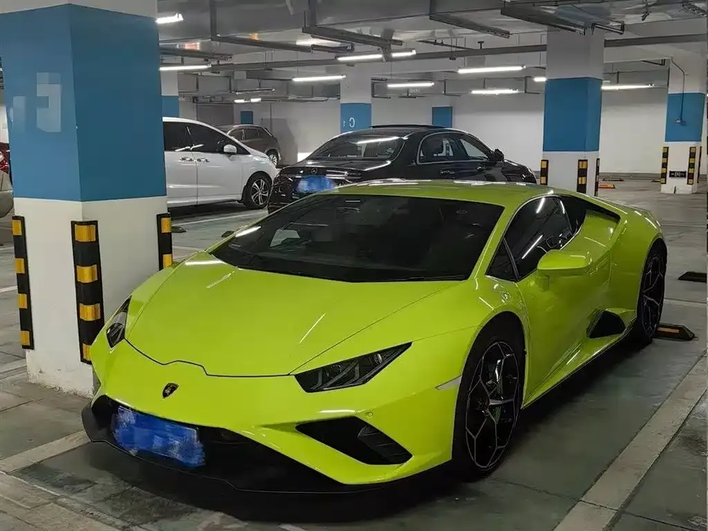 Lamborghini Huracan — фото 1