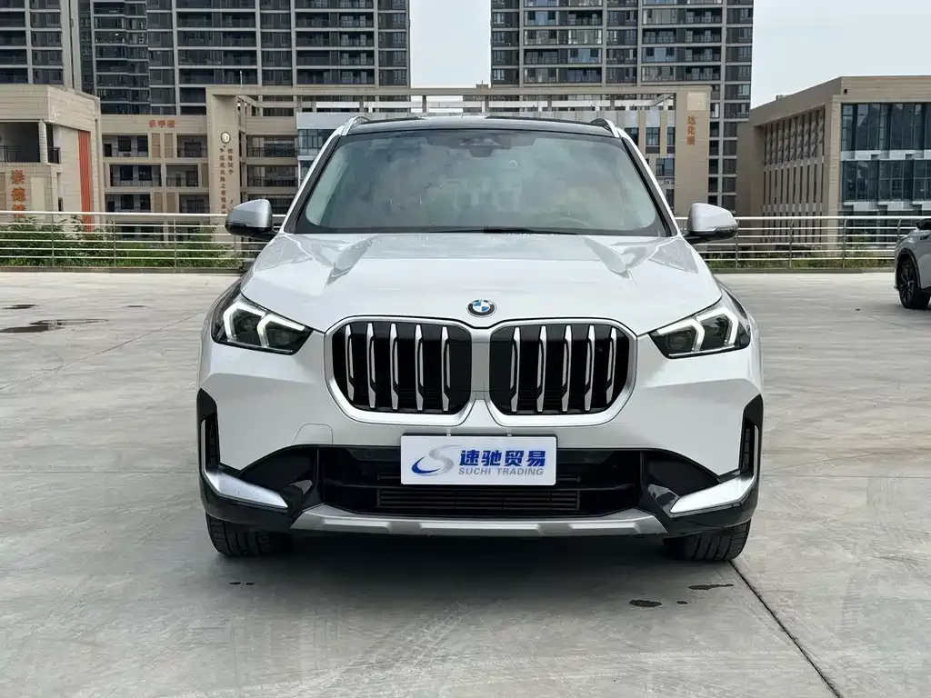 BMW X1 — фото 4