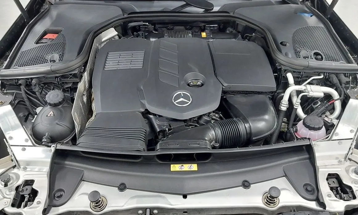 Mercedes-Benz CLS-Class — фото 10