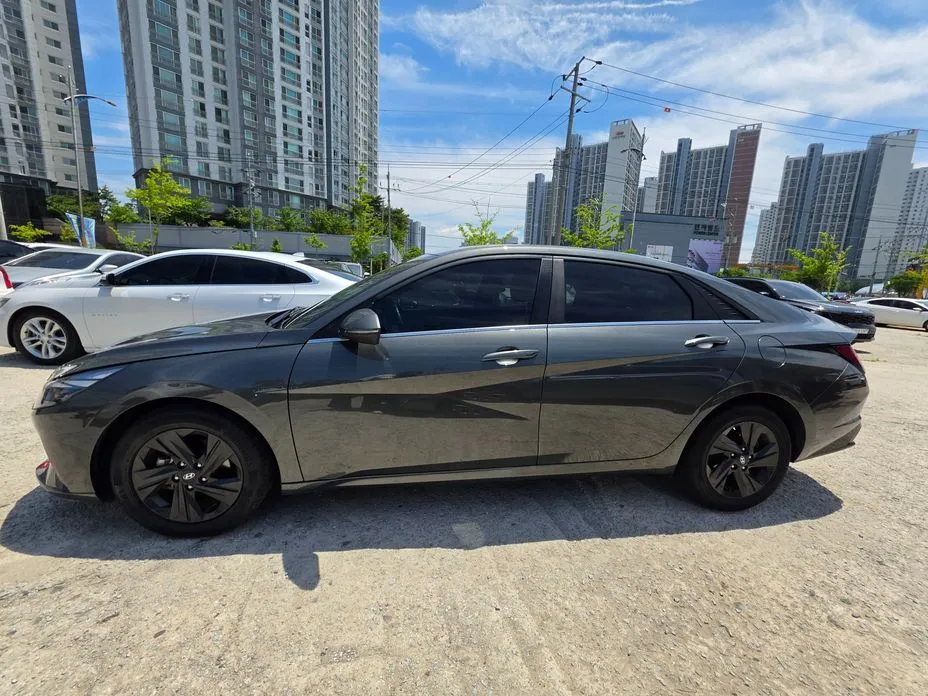 Hyundai AVANTE — фото 4