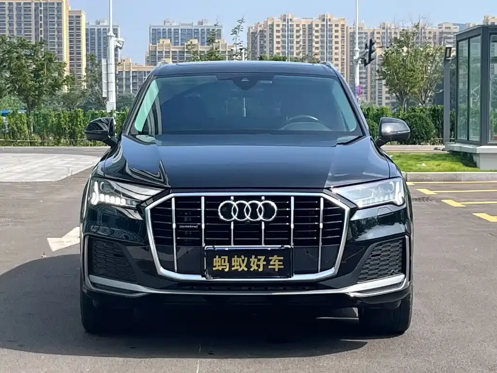 Audi Q7 — фото 3