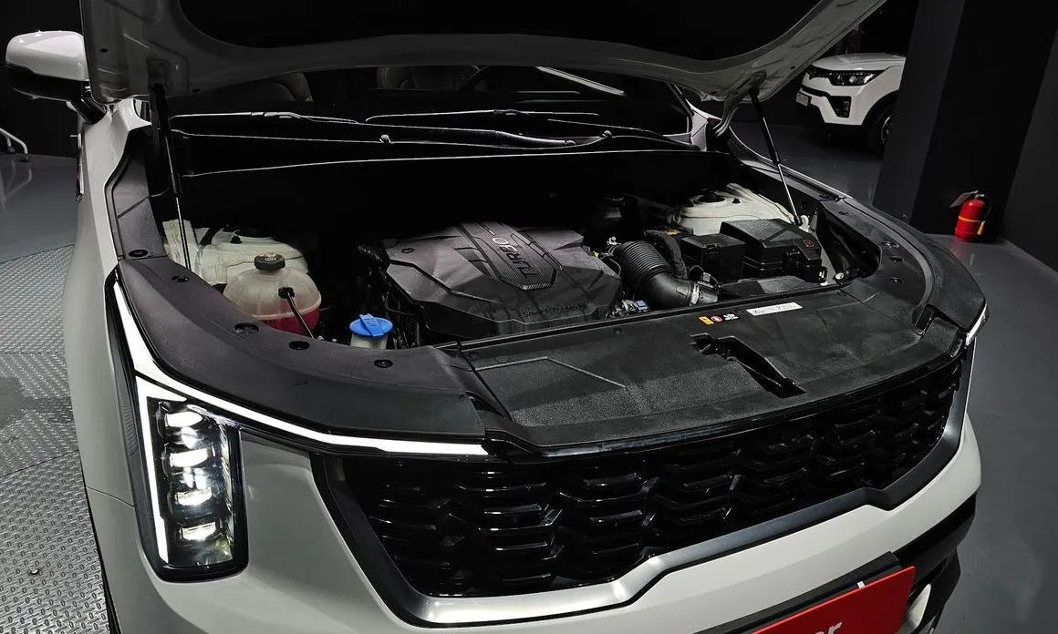 Kia Sorento — фото 9