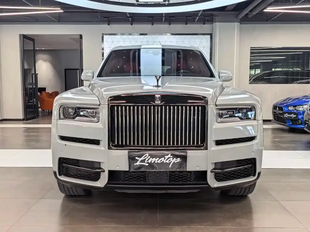 Rolls-Royce Cullinan — фото 2