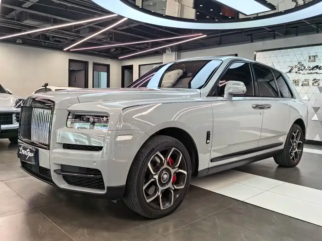 Rolls-Royce Cullinan — фото 7