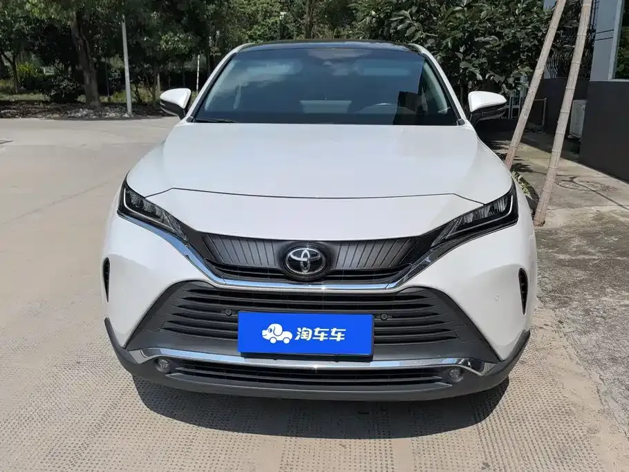 Toyota Harrier — фото 8