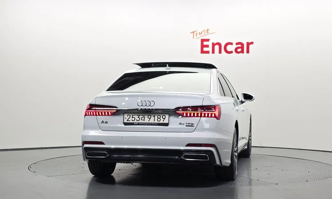Audi A6 — фото 2