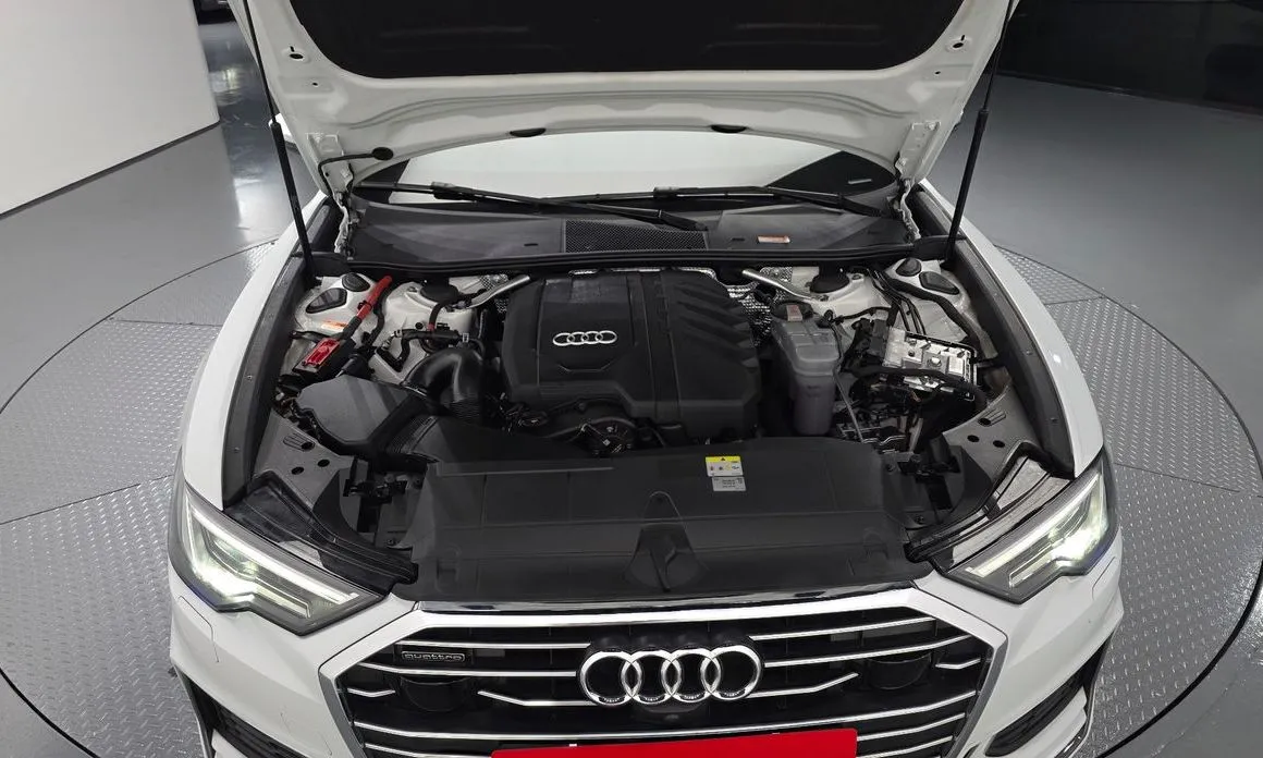 Audi A6 — фото 8