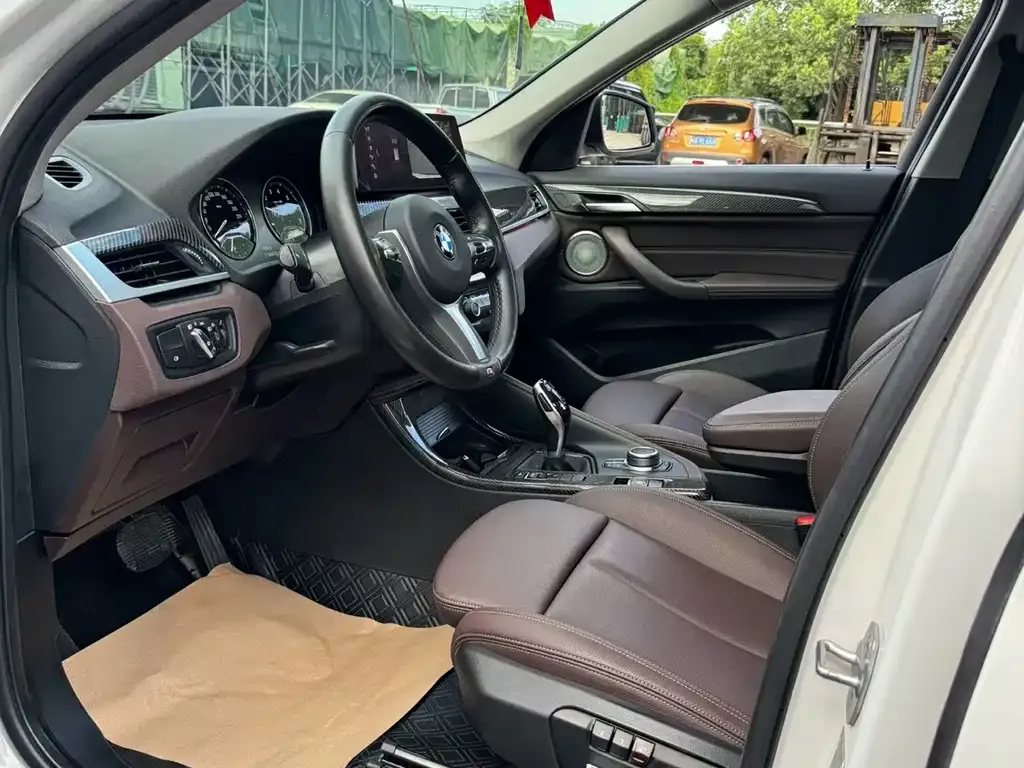 BMW X1 2022 из CN, фото 8