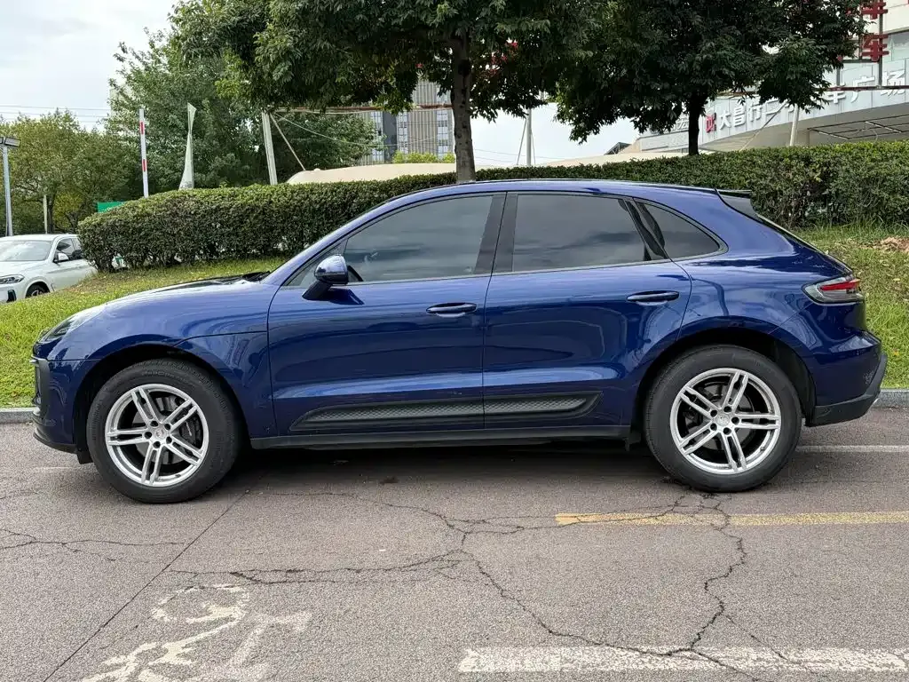 Porsche Macan — фото 8