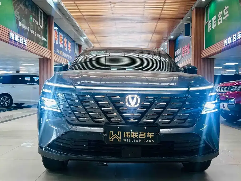 Changan CS75PLUS — фото 10