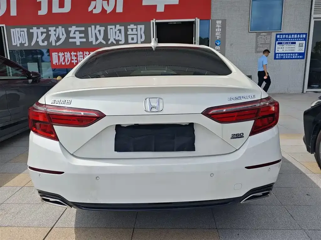 Honda Inspire — фото 9