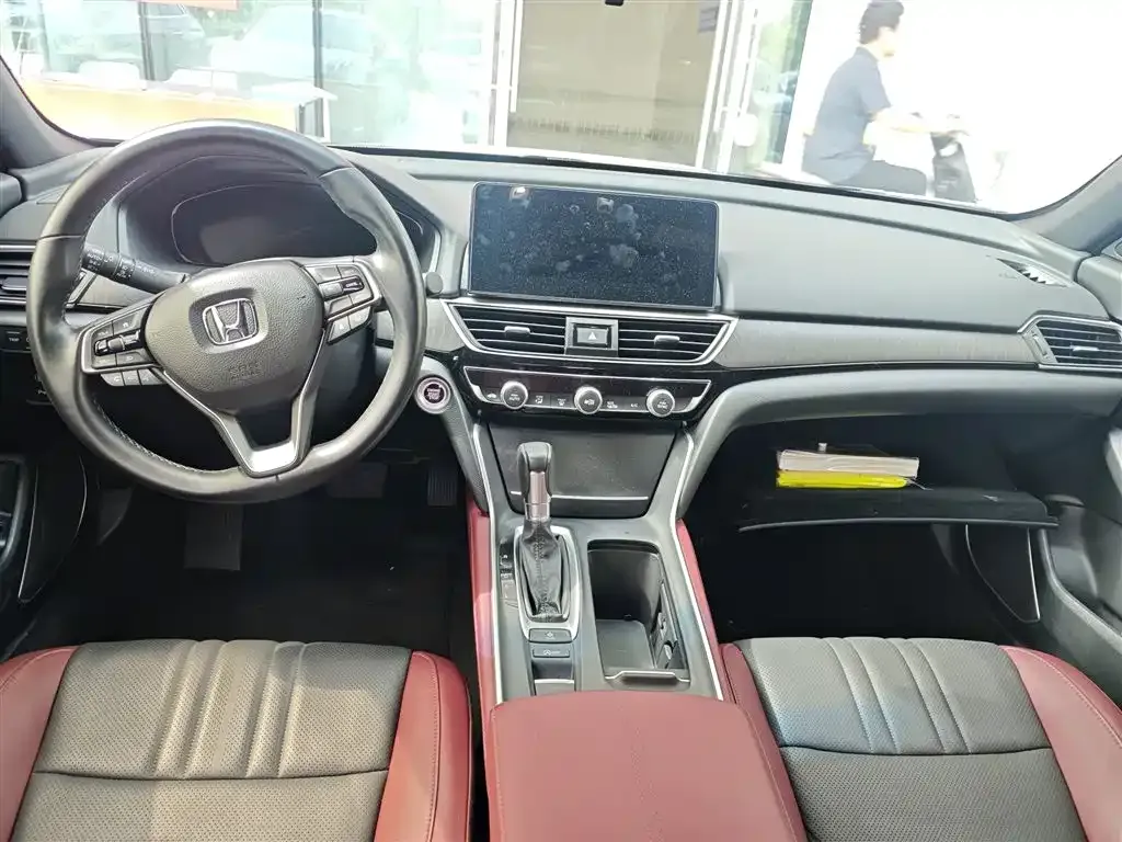 Honda Inspire — фото 8